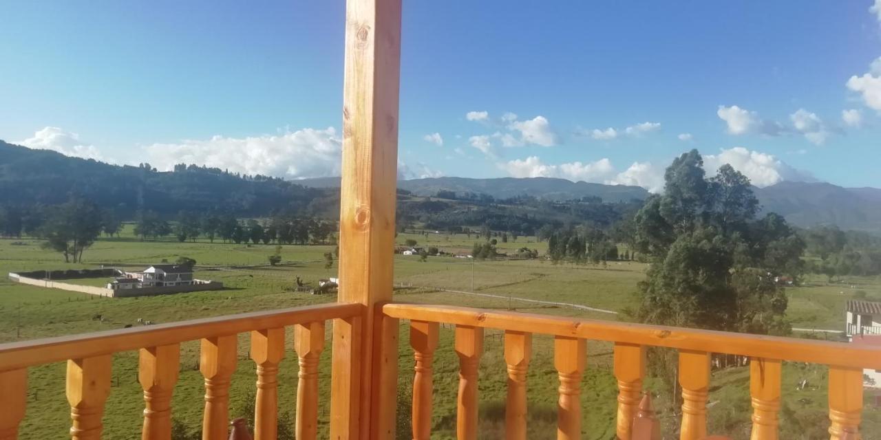 Hotel El Cangrejo Paipa Bagian luar foto